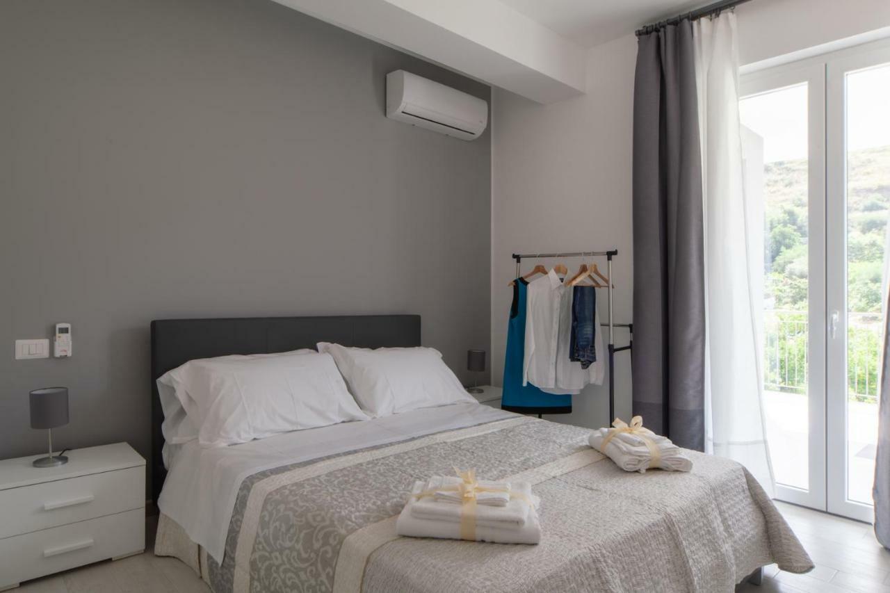 House 103 Rent Apartment 카포오를란도 외부 사진